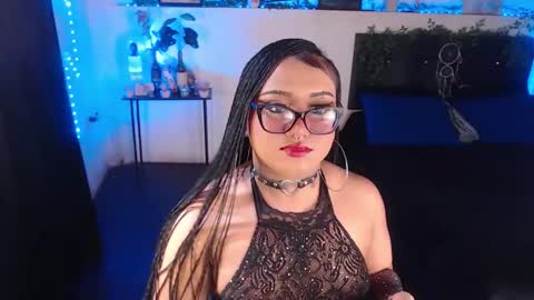 Snapshot of liascarlett chatting on 12/04/25, 03:21 LiaScarlett online show from 12/04/25, 03:21