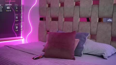 Snapshot of liasuaza chatting on 03/12/26, 12:22 liasuaza online show from 03/12/26, 12:22