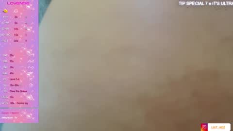 Snapshot of liat_hoz chatting on 04/09/26, 01:49 Dani online show from 04/09/26, 01:49