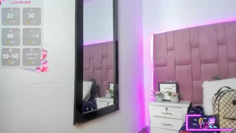 Snapshot of liat_vega chatting on 05/15/26, 11:12 Lyath Vega online show from 05/15/26, 11:12