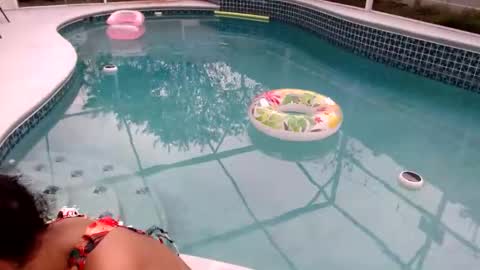 Snapshot of liatalian chatting on 03/15/26, 07:53 liatalian online show from 03/15/26, 07:53