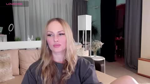 Libby online show from 01/28/25, 03:04