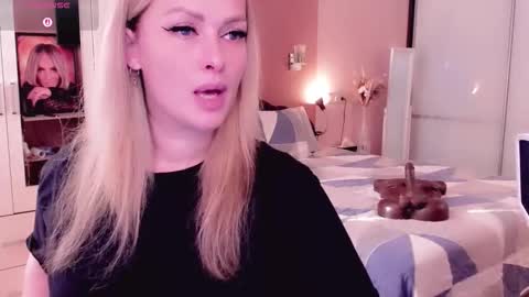 Libby online show from 09/29/25, 09:03