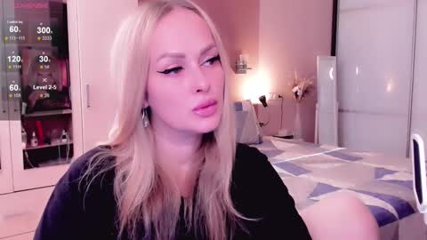 Libby online show from 10/08/25, 10:46