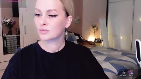 Snapshot of libby_nora chatting on 01/14/26, 11:05 Libby online show from 01/14/26, 11:05