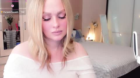 Snapshot of libby_nora chatting on 02/12/26, 10:32 Libby online show from 02/12/26, 10:32