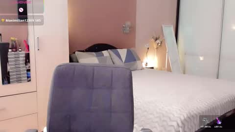 Snapshot of libby_nora chatting on 03/06/26, 08:55 Libby online show from 03/06/26, 08:55