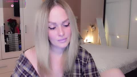 Snapshot of libby_nora chatting on 03/08/26, 12:53 Libby online show from 03/08/26, 12:53