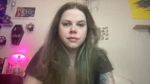 Libby Deetz online show from 01/14/25, 08:41