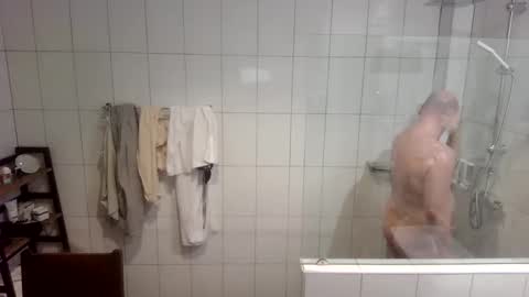 Cockcentric online show from 10/19/25, 03:45