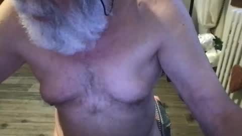 Snapshot of libido11 chatting on 12/16/25, 03:50 Libido11 online show from 12/16/25, 03:50