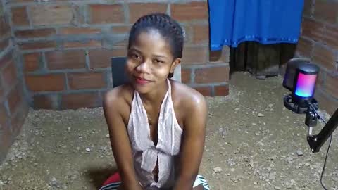 lucia online show from 12/04/25, 10:51