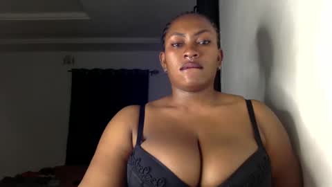 Snapshot of lick_my_pussyyy226651 chatting on 05/13/26, 08:16 caira online show from 05/13/26, 08:16
