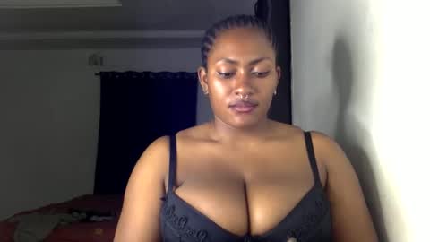 Snapshot of lick_my_pussyyy226651 chatting on 05/22/26, 07:30 caira online show from 05/22/26, 07:30
