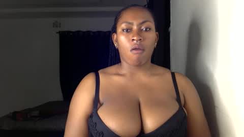 Snapshot of lick_my_pussyyy226651 chatting on 06/08/26, 08:31 caira online show from 06/08/26, 08:31