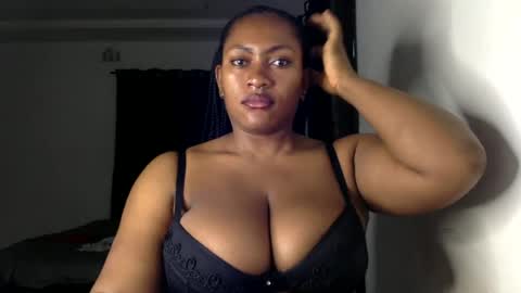 Snapshot of lick_my_pussyyy226651 chatting on 06/14/26, 08:38 caira online show from 06/14/26, 08:38