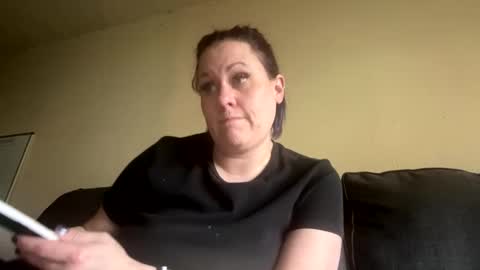 Snapshot of lickmelolliee chatting on 01/16/25, 10:34 AllieAustyn online show from 01/16/25, 10:34