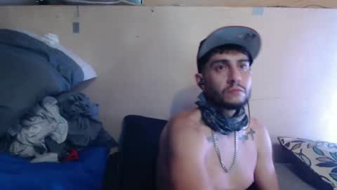 Snapshot of lickurlipz1 chatting on 02/08/25, 01:11 lickurlipz1 online show from 02/08/25, 01:11