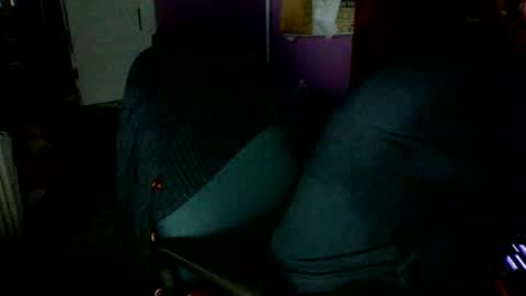 LickYourYoni online show from 09/14/25, 02:27