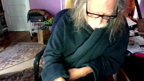 LickYourYoni online show from 09/28/25, 03:50