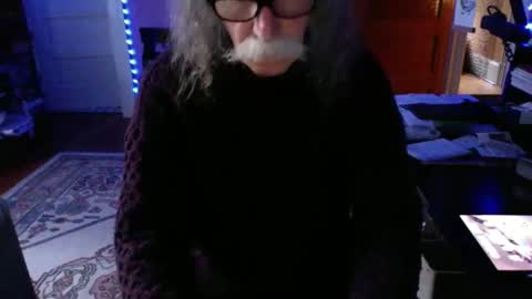 Snapshot of lickyouryoni chatting on 05/26/26, 03:35 LickYourYoni online show from 05/26/26, 03:35