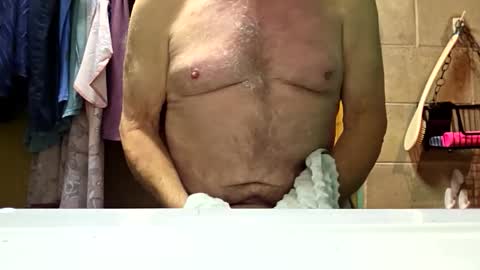 Licorice10 online show from 10/25/25, 05:26