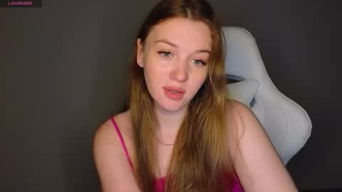 Snapshot of liebevol chatting on 10/26/25, 06:03 Amelia Next stream Friday - start 1500-1600 UTC online show from 10/26/25, 06:03