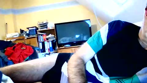 Snapshot of lifeguard007 chatting on 10/26/25, 07:58 lifeguard007 online show from 10/26/25, 07:58