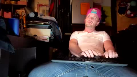 Snapshot of lifesagamble2025 chatting on 12/18/25, 05:57 Jordan Mitchell online show from 12/18/25, 05:57