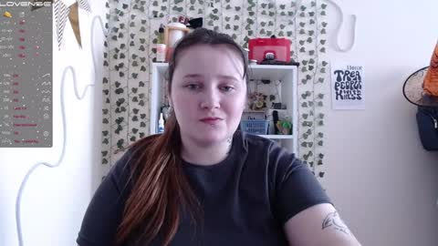 light_lunaa online show from 02/01/25, 09:00