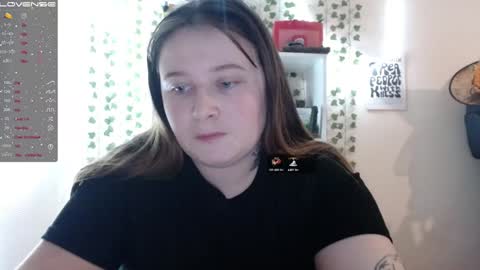 light_lunaa online show from 02/06/25, 12:37