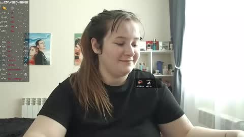 light_lunaa online show from 02/11/25, 04:22