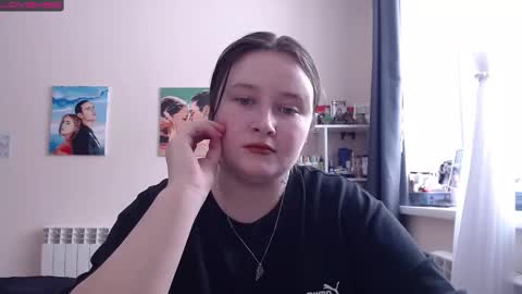 light_lunaa online show from 03/06/25, 09:36