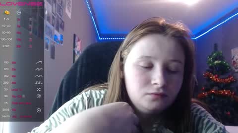 light_lunaa online show from 01/13/26, 04:01