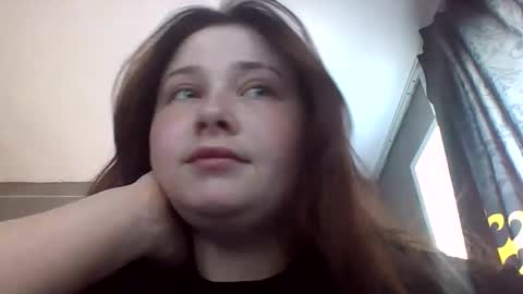 Snapshot of light_lunaa chatting on 06/07/26, 07:34 light_lunaa online show from 06/07/26, 07:34