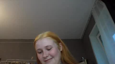 Snapshot of light_lunaa chatting on 06/22/26, 03:09 light_lunaa online show from 06/22/26, 03:09