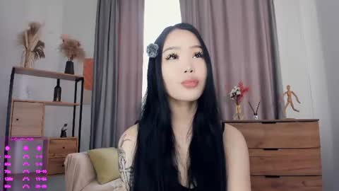 Snapshot of light_my_f1re chatting on 06/19/26, 07:34 Melissa online show from 06/19/26, 07:34