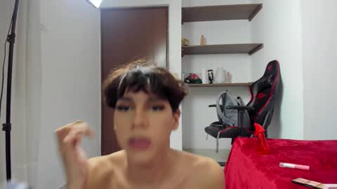 Snapshot of lightboy0 chatting on 10/07/25, 05:32 lightboy0 online show from 10/07/25, 05:32