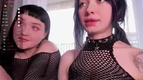 Snapshot of lightlove_iam chatting on 02/17/25, 12:05 Bembi online show from 02/17/25, 12:05