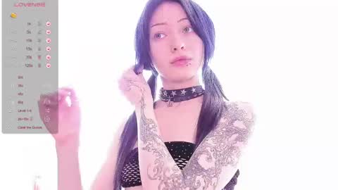 Snapshot of lightlove_iam chatting on 03/09/25, 11:14 Bembi online show from 03/09/25, 11:14