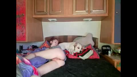 Snapshot of lightningtattoo chatting on 11/03/25, 06:42 lightningtattoo online show from 11/03/25, 06:42