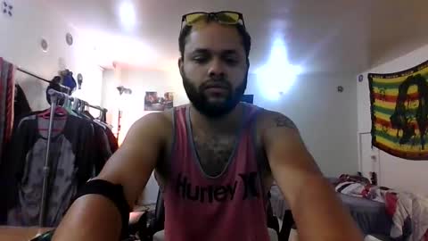 lightskinned666 online show from 10/05/25, 04:49