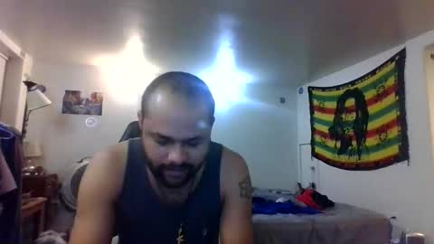 Snapshot of lightskinned666 chatting on 11/14/25, 01:59 lightskinned666 online show from 11/14/25, 01:59