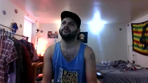 Snapshot of lightskinned666 chatting on 12/21/25, 04:58 lightskinned666 online show from 12/21/25, 04:58