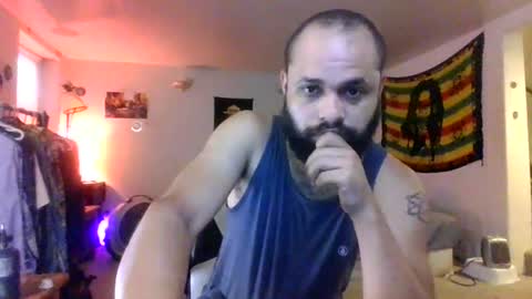 Snapshot of lightskinned666 chatting on 06/15/26, 05:04 lightskinned666 online show from 06/15/26, 05:04