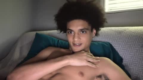 Snapshot of lightskinwithgirth chatting on 04/02/26, 06:05 lightskinwithgirth online show from 04/02/26, 06:05