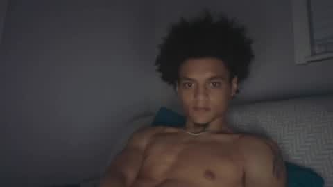 Snapshot of lightskinwithgirth chatting on 04/10/26, 06:51 lightskinwithgirth online show from 04/10/26, 06:51