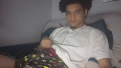 Snapshot of lightskinwithgirth chatting on 04/14/26, 05:13 lightskinwithgirth online show from 04/14/26, 05:13