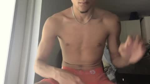 Snapshot of lightskinwithgirth chatting on 04/29/26, 04:22 lightskinwithgirth online show from 04/29/26, 04:22