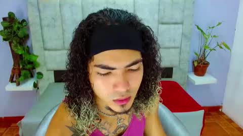 Snapshot of lihanjor_23 chatting on 09/15/25, 01:00 Lihan online show from 09/15/25, 01:00